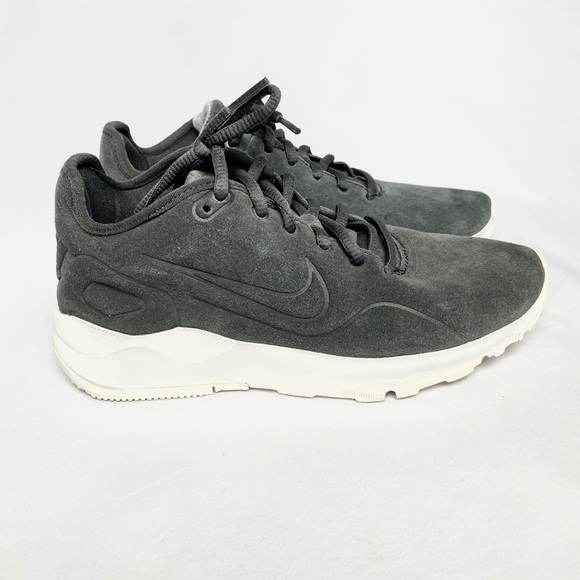 Nike runners - Picture 4 of 4